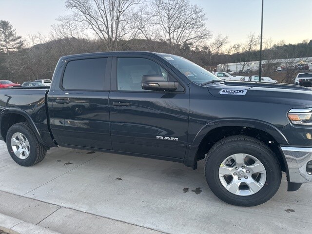 2025 Ram 1500 Big Horn photo 3