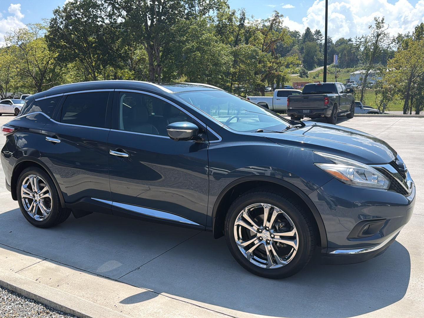 Used 2015 Nissan Murano Platinum with VIN 5N1AZ2MH6FN241963 for sale in Franklin, NC