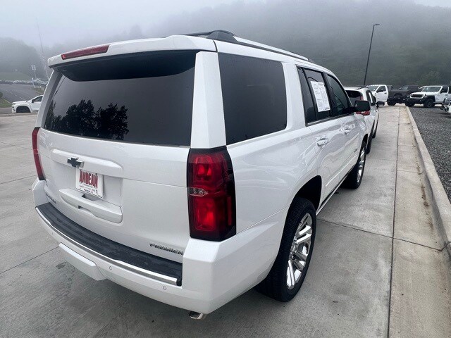 2020 Chevrolet Tahoe Premier photo 3