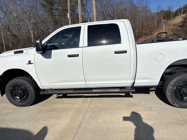 2026 RAM 2500 Tradesman - Photo 12