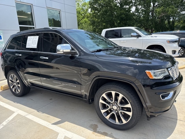 Used 2018 Jeep Grand Cherokee Overland with VIN 1C4RJECG3JC113869 for sale in Franklin, NC