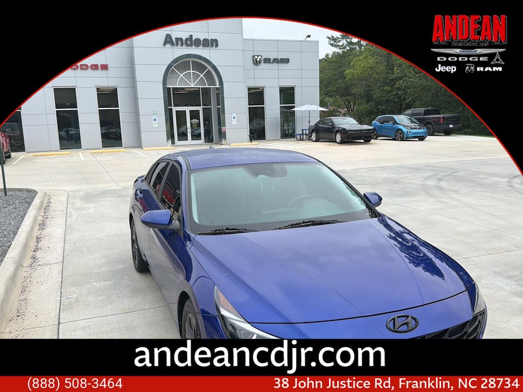 Used 2022 Hyundai Elantra SEL Sedan