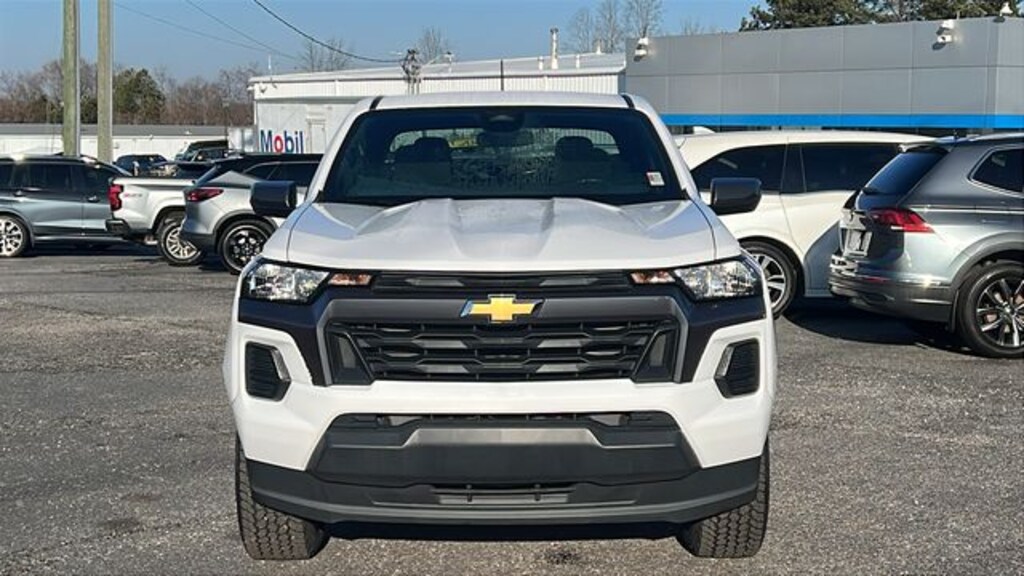 Used 2024 Chevrolet Colorado LT Truck