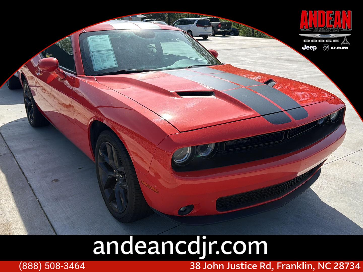 2022 Dodge Challenger SXT