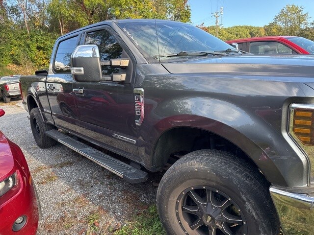 2019 Ford F-350 photo 2