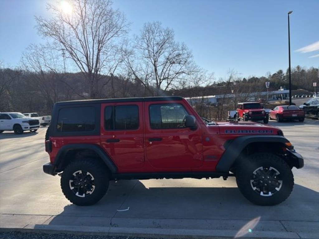 Used 2025 Jeep Wrangler Rubicon 4xe SUV