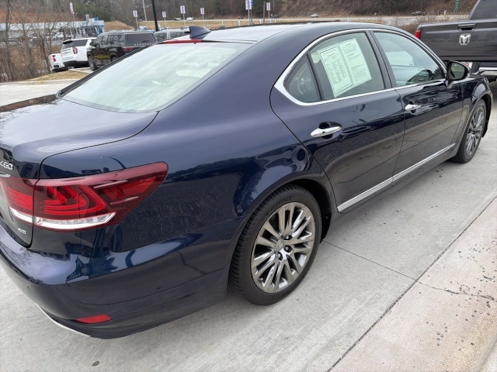 Used 2017 Lexus LS 460 Sedan