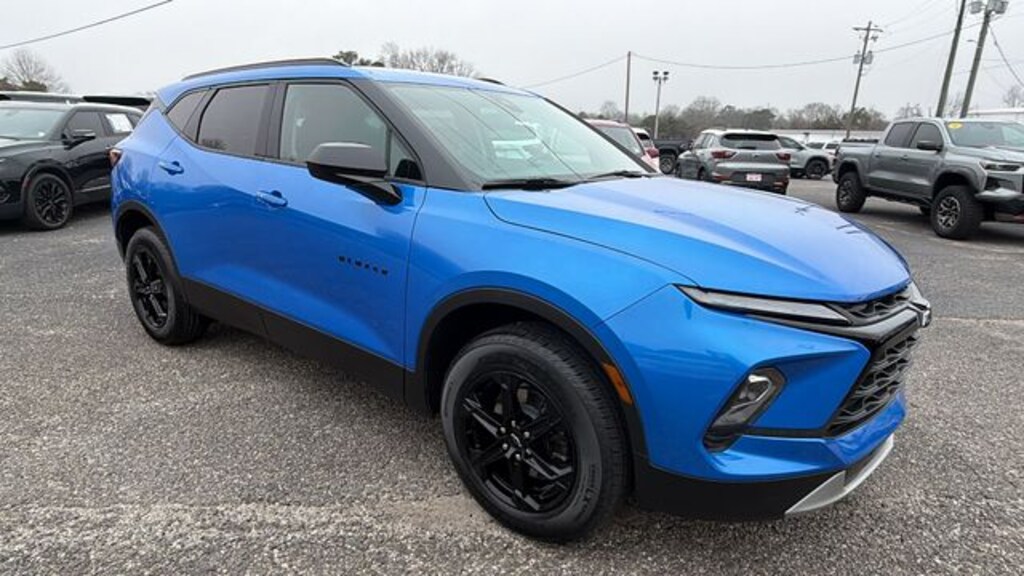 Used 2025 Chevrolet Blazer LT SUV