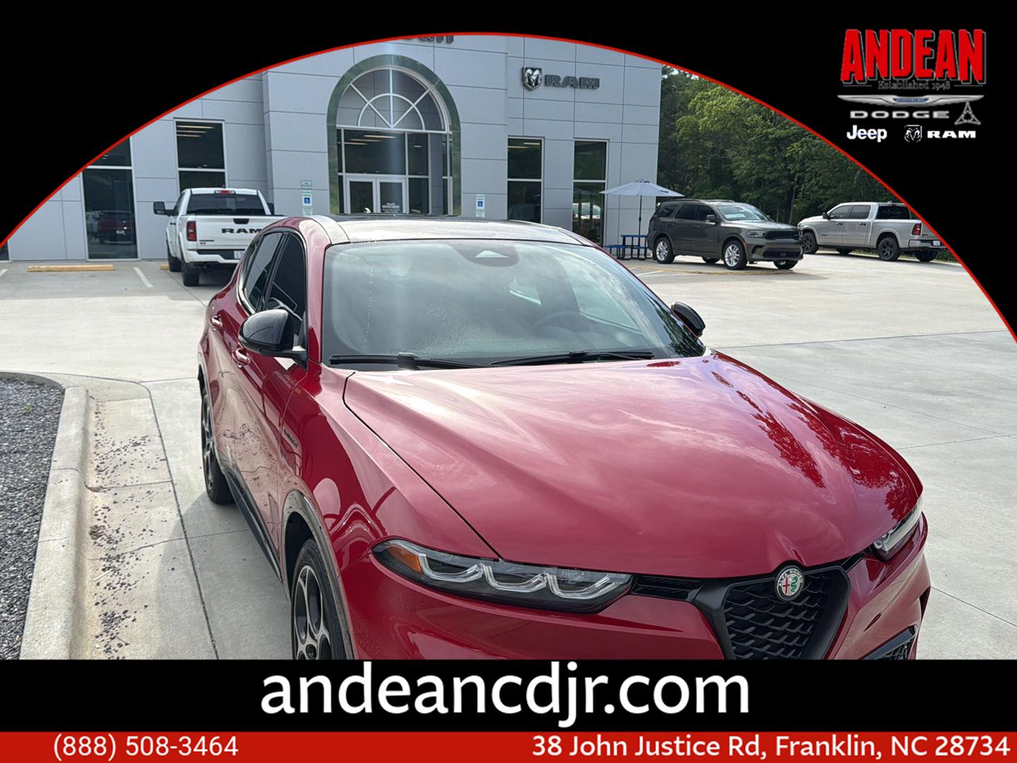 2024 Alfa Romeo Tonale Veloce's photo