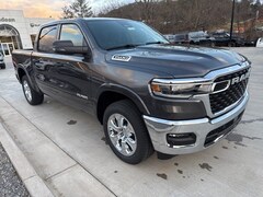 2026 Ram 1500 BIG HORN CREW CAB 4X4 5'7 BOX Pickup