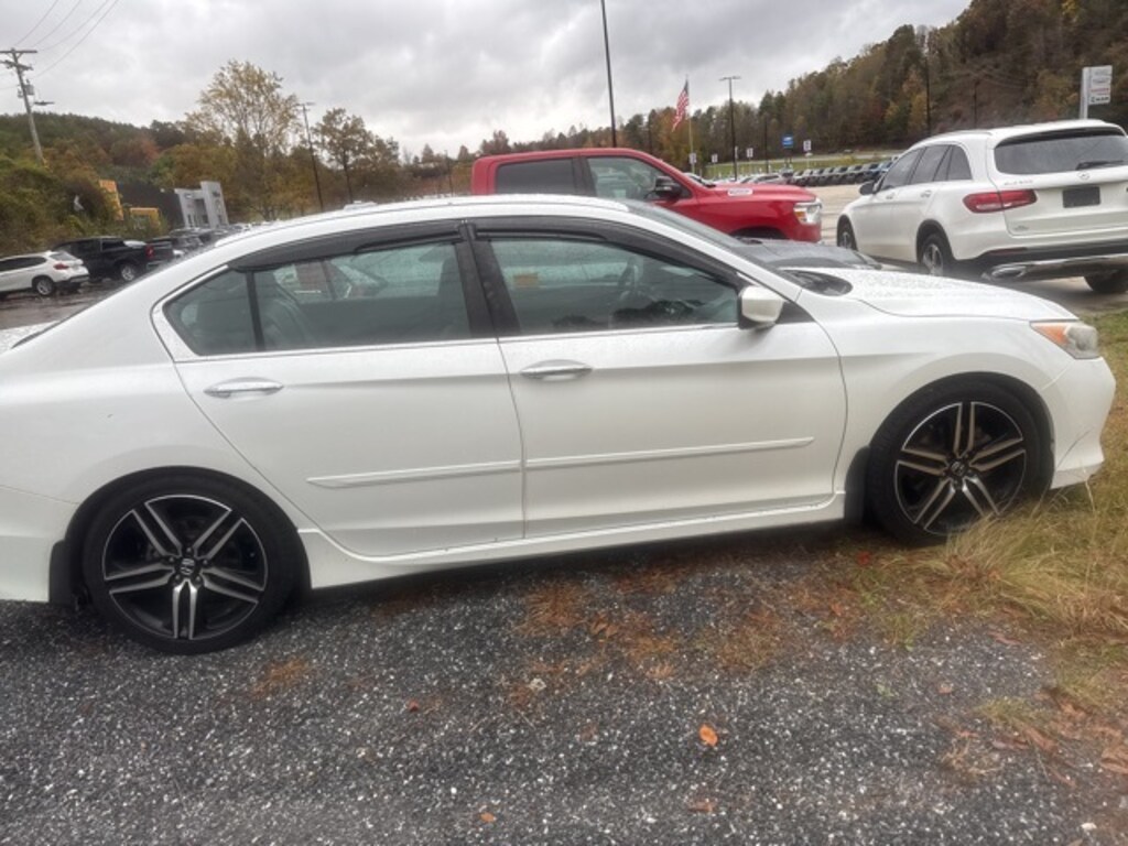 Used 2018 Honda Civic Sport Touring Hatchback