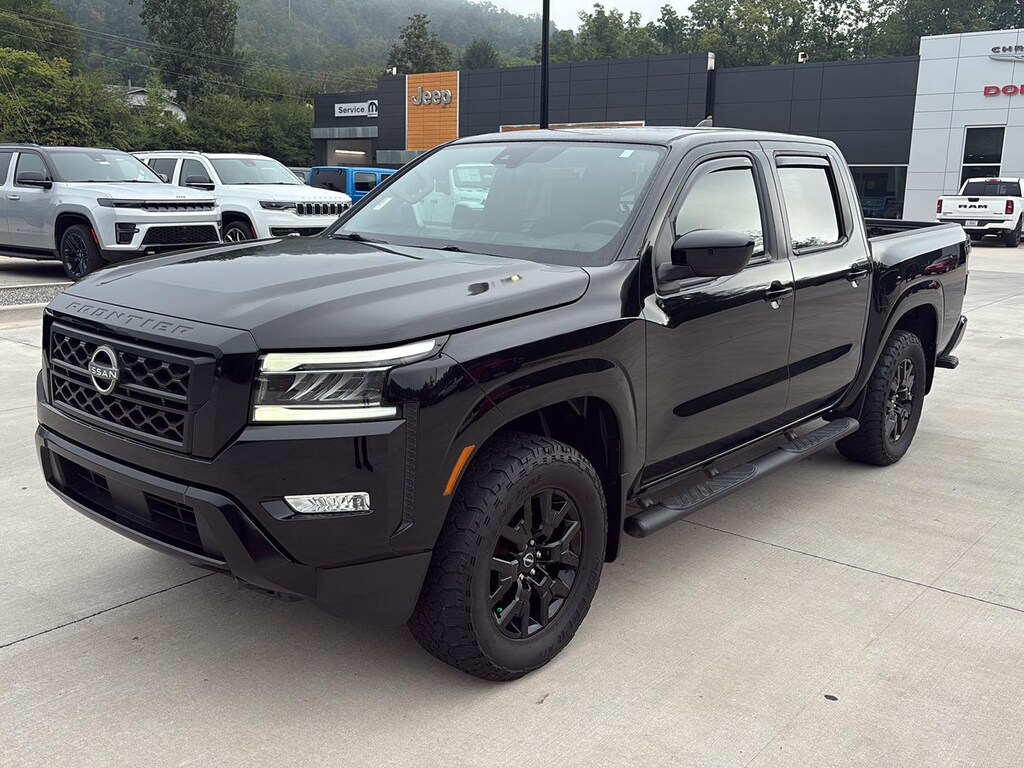 Used 2023 Nissan Frontier SV Truck