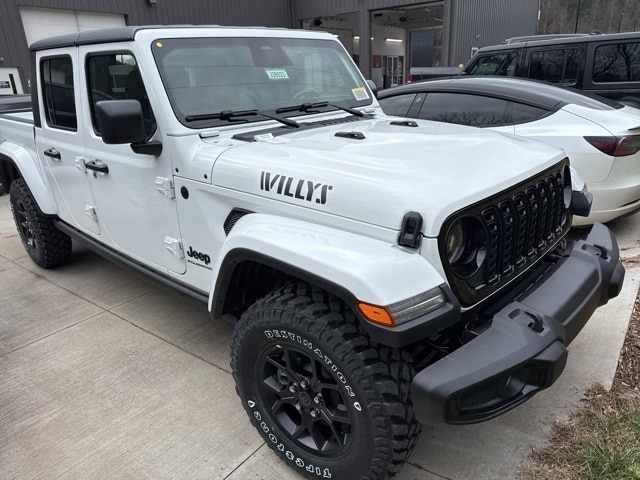 2026 Jeep Gladiator Willys's photo