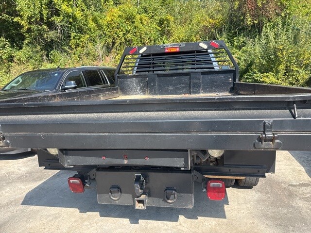 2023 Ford F-550 photo 4