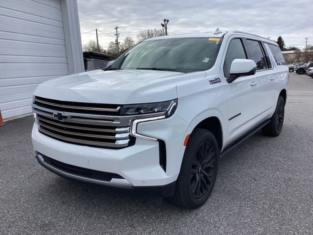Used 2023 Chevrolet Suburban High Country SUV