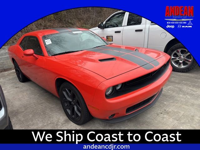 2022 Dodge Challenger SXT