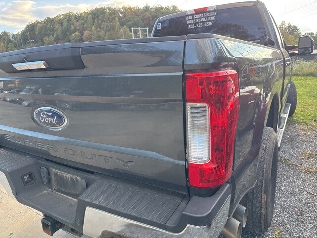 2019 Ford F-350 photo 4