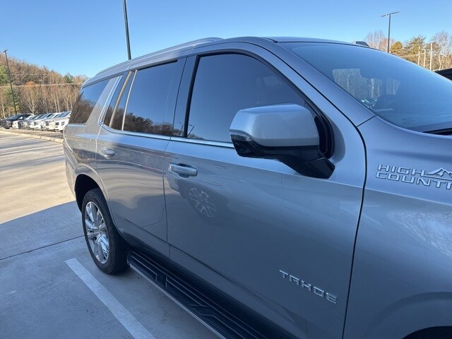 2024 Chevrolet Tahoe High Country photo 3