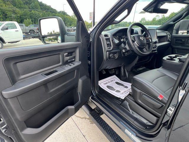 2026 RAM 2500 Tradesman - Photo 9