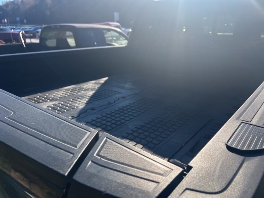 Used 2024 GMC Sierra 1500 AT4 Truck