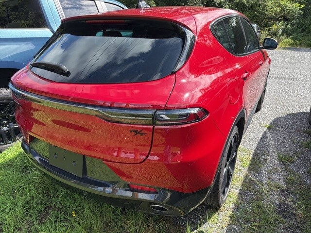 2024 Dodge Hornet R/T photo 4