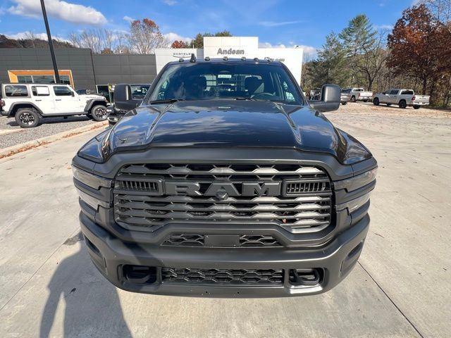 2026 RAM 3500 Chassis Tradesman - Photo 8