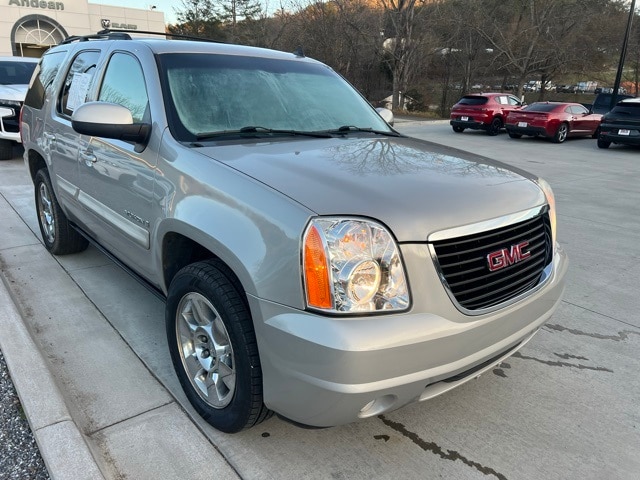 2009 GMC Yukon SLT1's photo