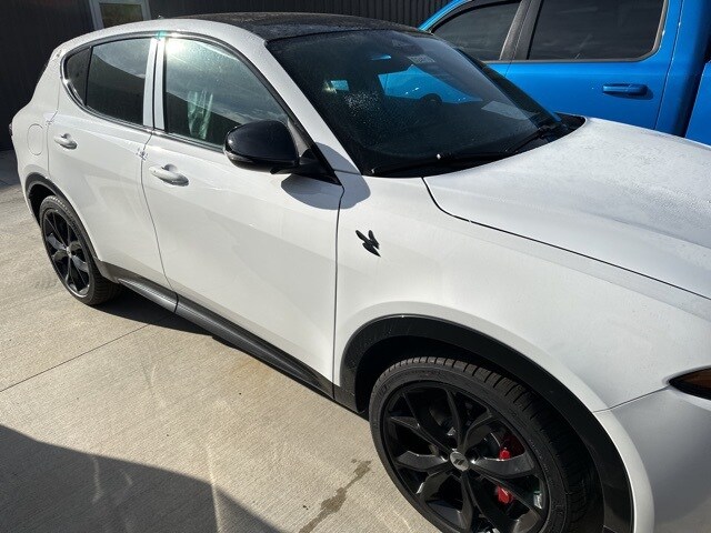2024 Dodge Hornet R/T Plus photo 2