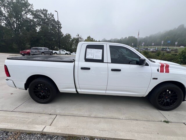 2015 Ram 1500 Express photo 2