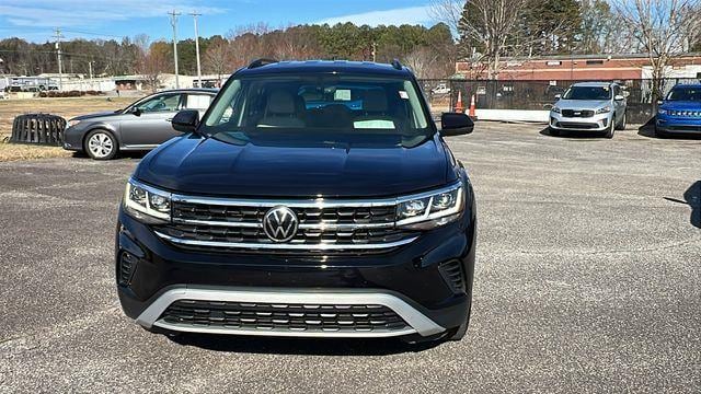 Used 2022 Volkswagen Atlas SE with VIN 1V2DP2CA7NC514266 for sale in Franklin, NC