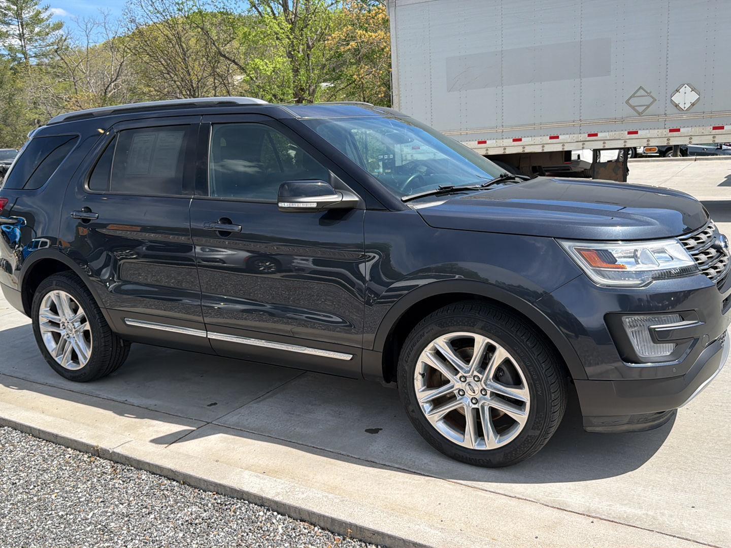 Used 2017 Ford Explorer XLT with VIN 1FM5K8D8XHGD97357 for sale in Franklin, NC