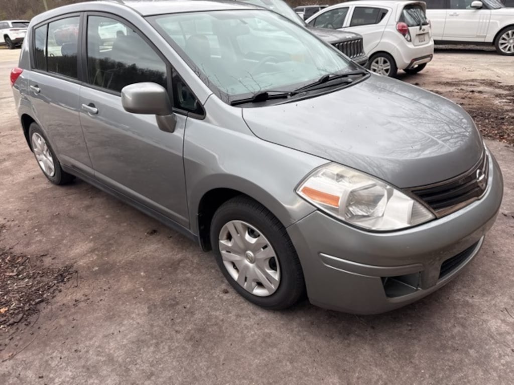 Used 2010 Nissan Versa 1.8 S Hatchback