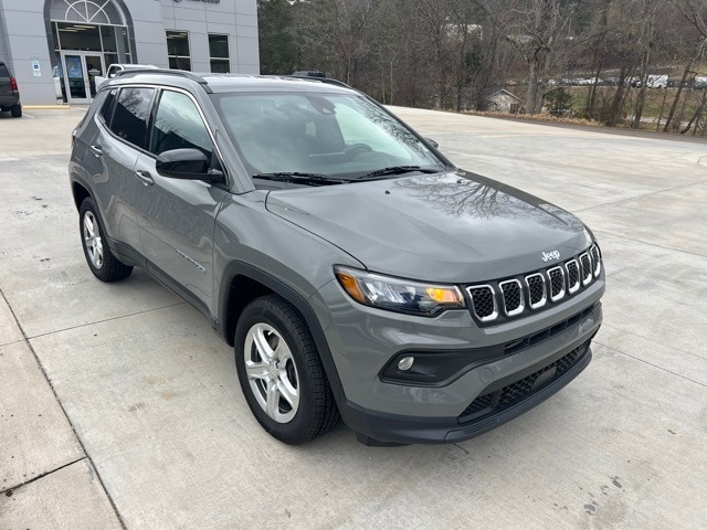 2024 Jeep Compass Latitude's photo