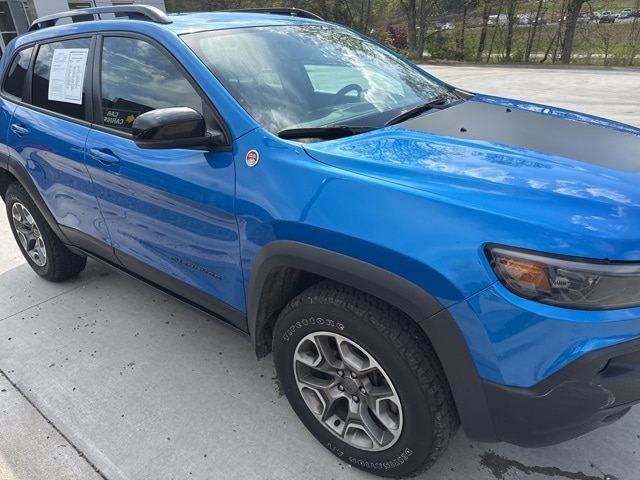Used 2022 Jeep Cherokee Trailhawk with VIN 1C4PJMBX9ND534045 for sale in Franklin, NC