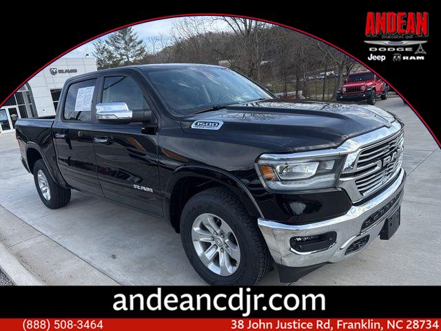 Diamond Black Crystal Pearlcoat 2021 RAM 1500 Laramie Crew Cab 4WD Pickup Truck Four-Wheel Drive 8-Speed Automatic