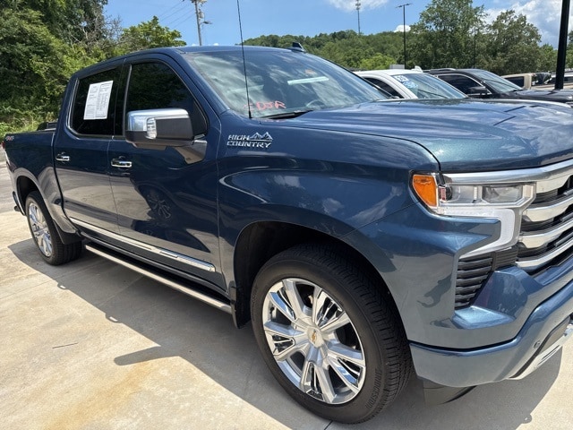 Used 2024 Chevrolet Silverado 1500 High Country with VIN 2GCUDJED4R1249202 for sale in Franklin, NC