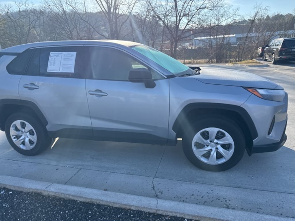 Used 2025 Toyota RAV4 LE SUV