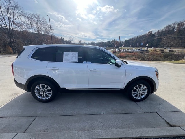 Used 2020 Kia Telluride LX with VIN 5XYP24HCXLG023640 for sale in Franklin, NC
