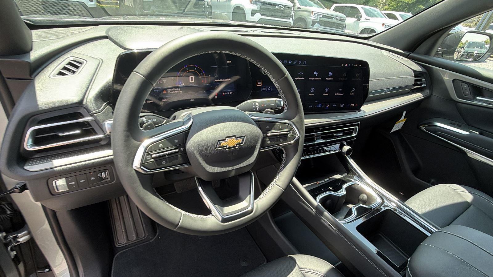 2026 Chevrolet Traverse LT - Photo 17