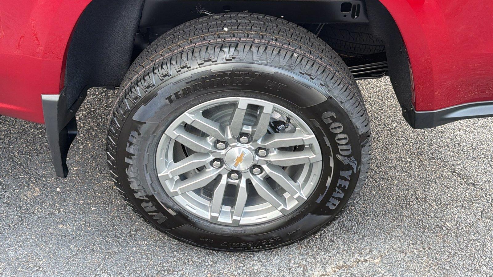 2026 Chevrolet Colorado LT - Photo 12