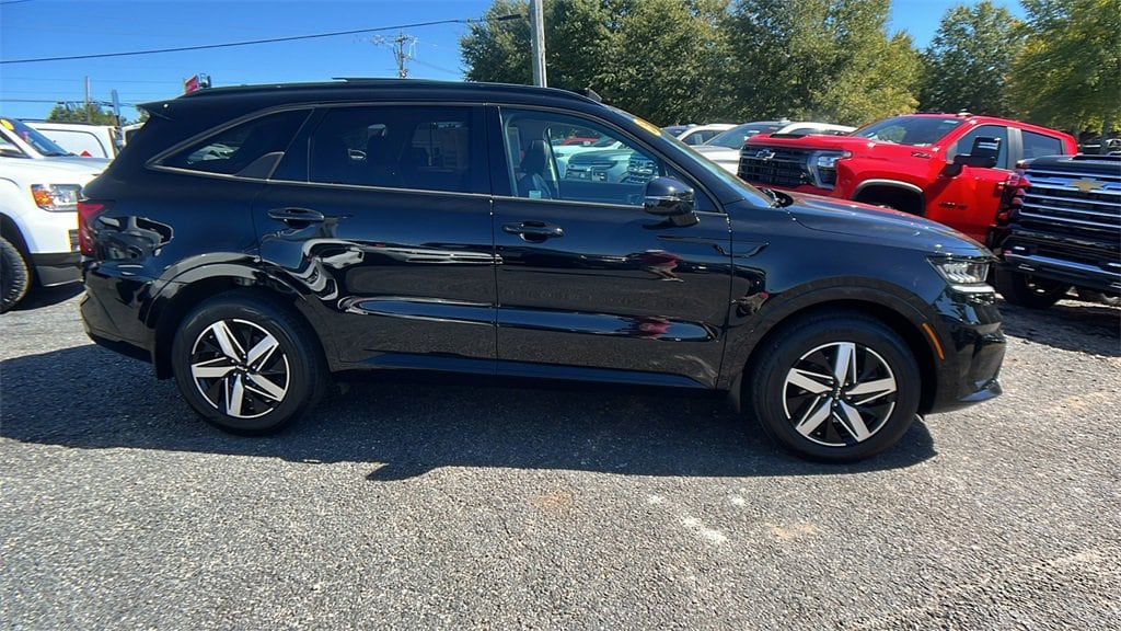 Used 2023 Kia Sorento EX SUV