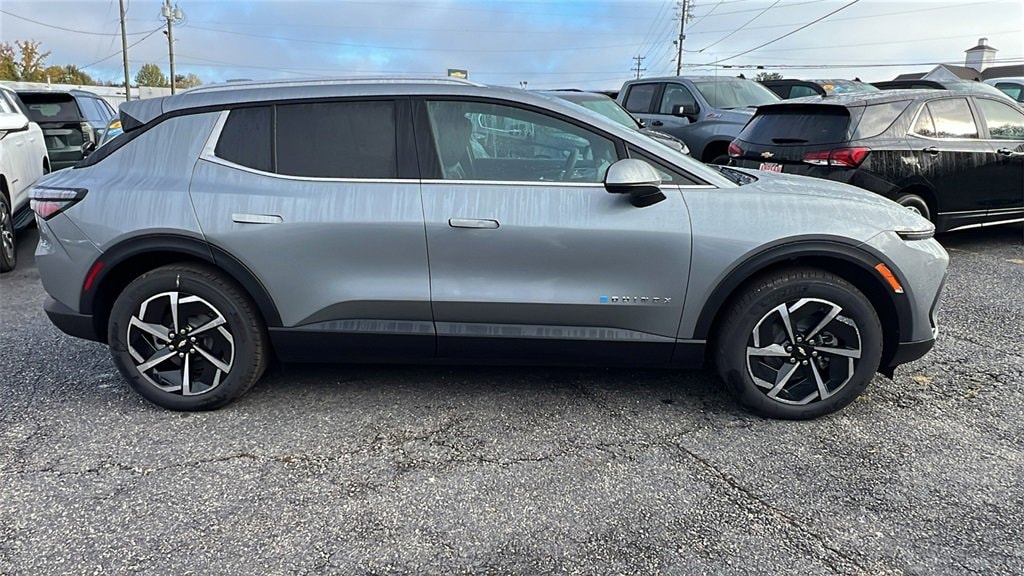 New 2026 Chevrolet Equinox EV LT SUV