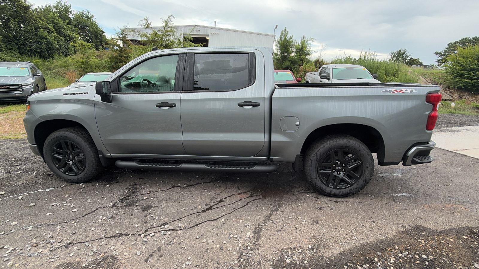 2026 Chevrolet Silverado 1500 Custom - Photo 11