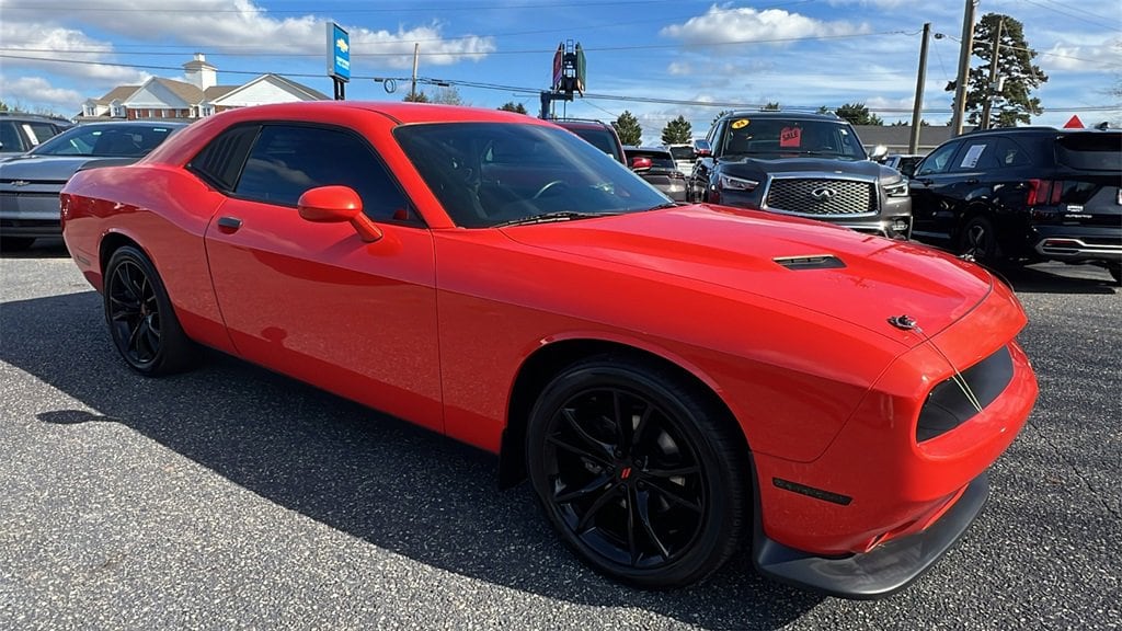 Used 2018 Dodge Challenger SXT Coupe