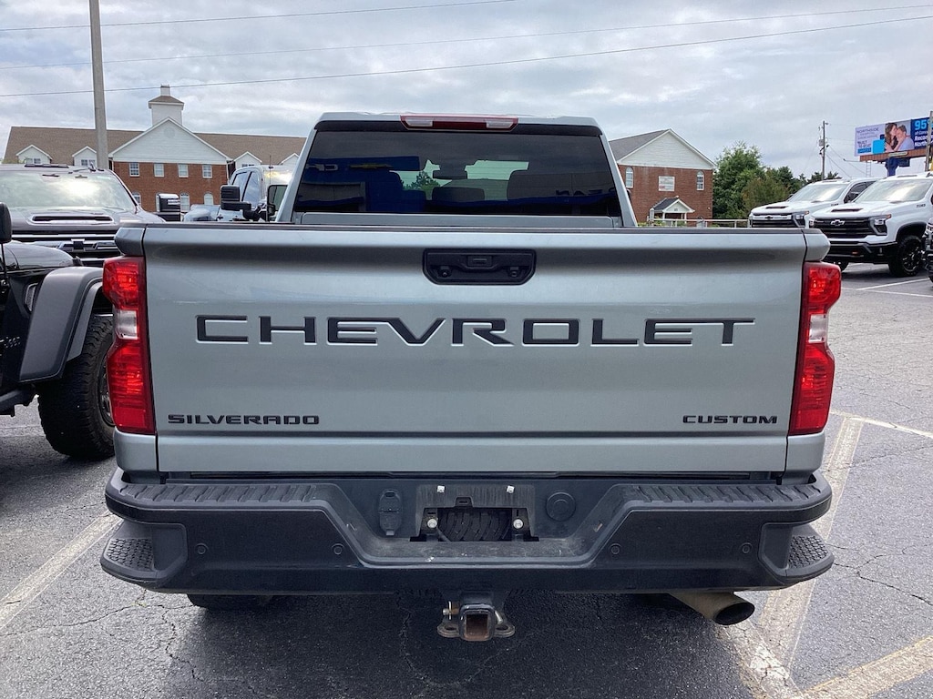 Used 2025 Chevrolet Silverado 2500 HD Custom Truck Crew Cab