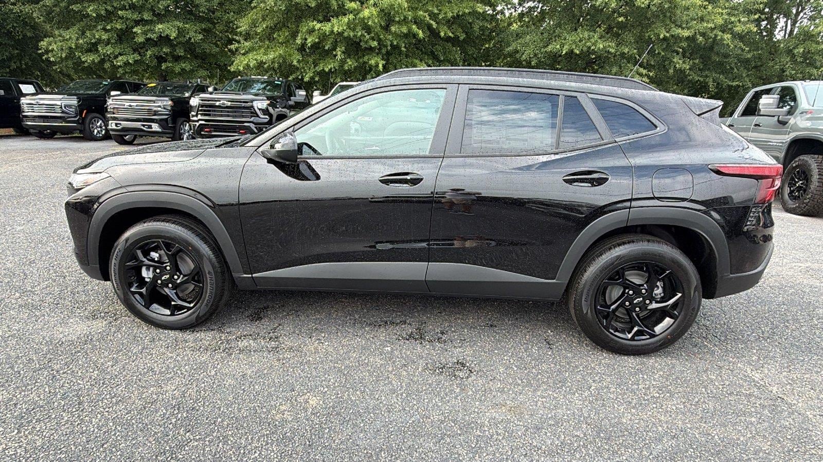2026 Chevrolet Trax LT - Photo 11