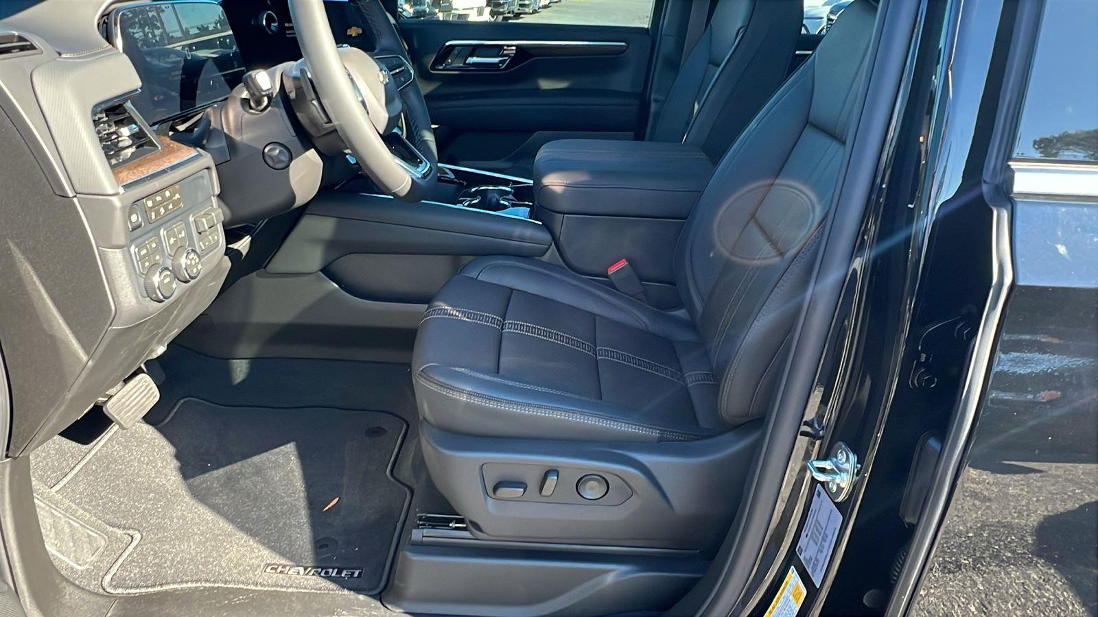 2026 Chevrolet Suburban High Country - Photo 13