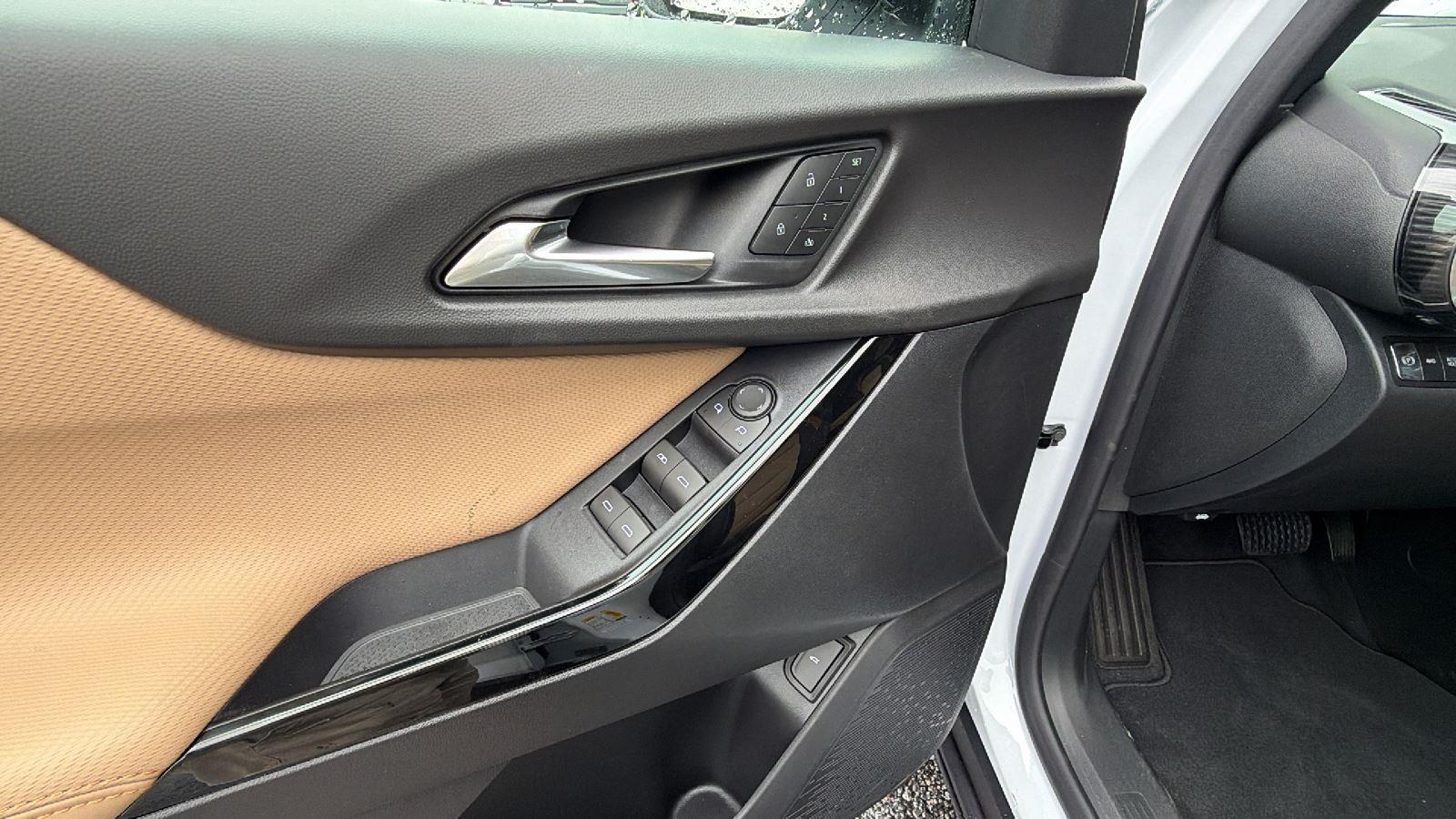 2026 Chevrolet Equinox ACTIV - Photo 12