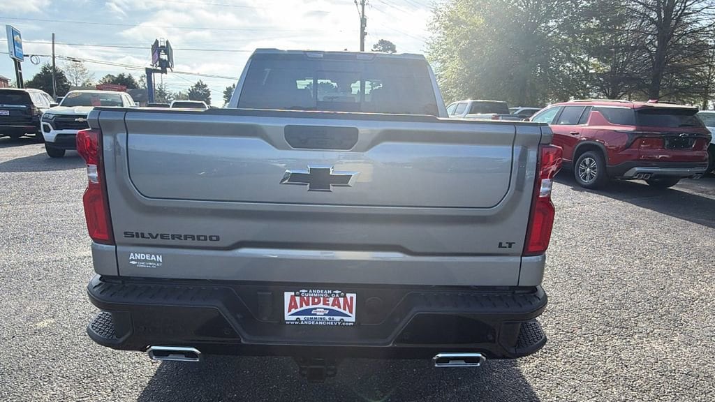 View vehicle photo 6