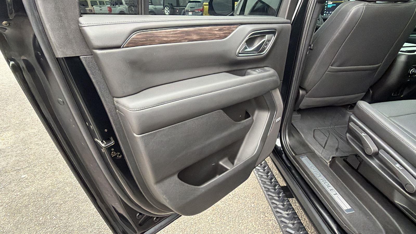 2024 Chevrolet Suburban Z71 - Photo 21
